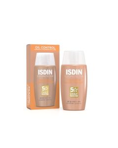 ISDIN Fotoprotector Fusion Water Magic Medium COLOR SPF 50, Protector Solar Facial de fase acuosa con color para uso diario, 50ml